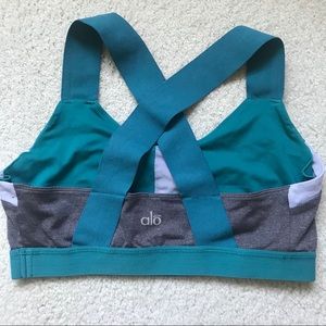 ALO YOGA SPORTS BRA